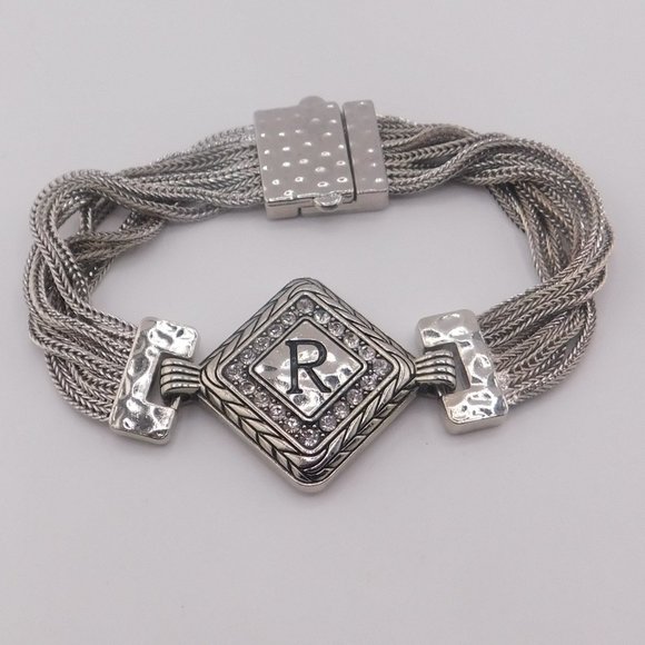 Initial "R" MONET Chain Bracelet Magnetic Clasp Silvertone Hammered Metal 7.5" - Picture 1 of 6